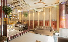 Hotel Deluxe Stay Inn - Near Delhi Airport